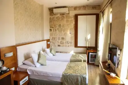 Tuğhan - 78