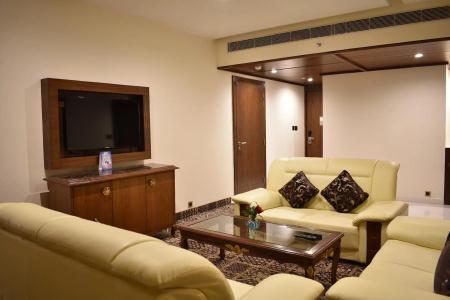 Ramada Plaza by Wyndham Agra - 48
