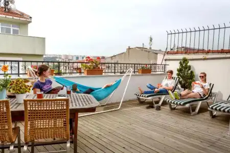 Hush Hostel Lounge - 20