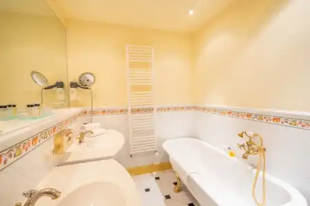 Rugard Thermal Strandhotel - 87