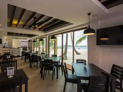 Canopus Retreat Thulusdhoo - 16