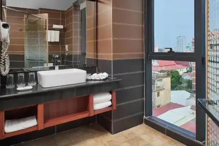 Essence-Phnom Penh - 8