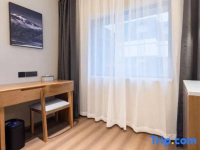 Atour X Zhongguancunkexuecheng Sijiqing - 24