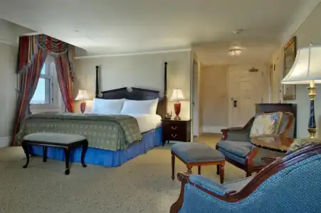 Fairmont Chateau Laurier Gold Experience - 82