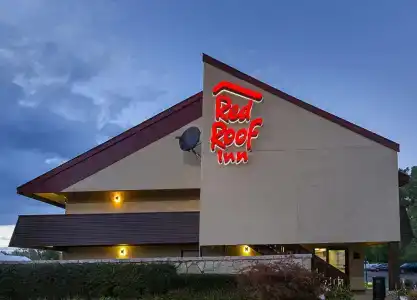 Red Roof Inn Lansing West - MSU - 12