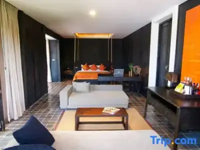 Aruntara Riverside Boutique - 155