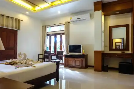 Bhu Tarn Koh Chang Resort and Spa - 36