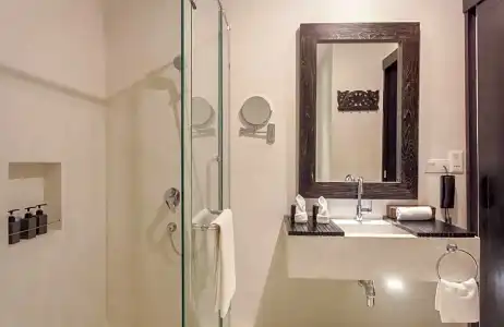 La Rose Suites - 93