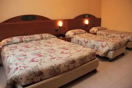 Demy - 39