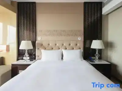 Hilton - 95