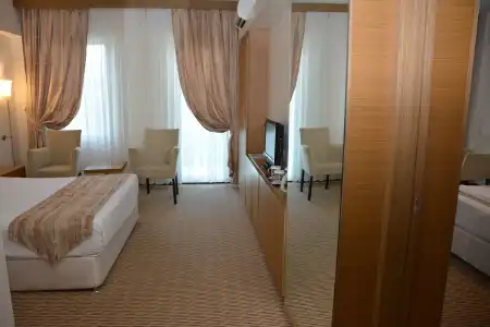 Tripolis - 3