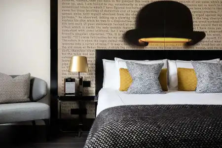 Holmes London - 41