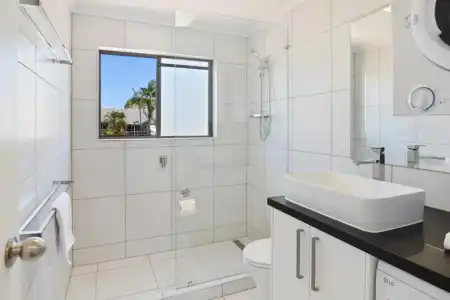 Noosa Place Resort - 9