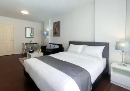 First Choice Suites - 43