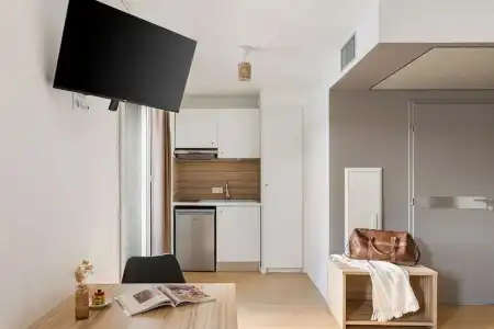 Q7 Lodge Lyon 7 - 64
