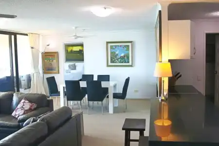 Cairns Aquarius - 101