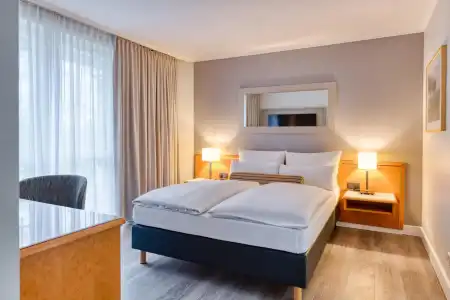 Park Inn by Radisson Düsseldorf Kaarst - 3