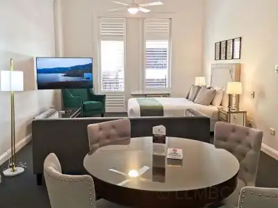 Adelaide Mansions Serviced Apartments - 78
