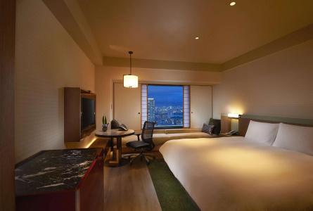 Hilton Osaka - 4