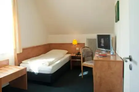 Büscher - 28