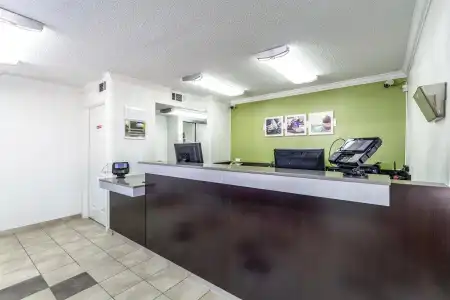 Studio 6 Dallas, TX - Northwest - 11
