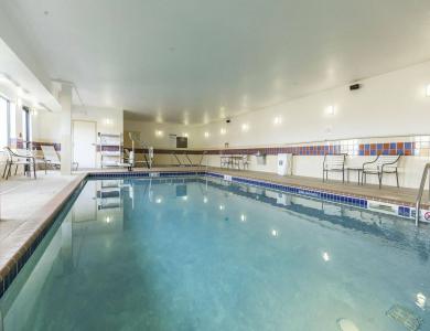 Hampton Inn Bismarck - 15