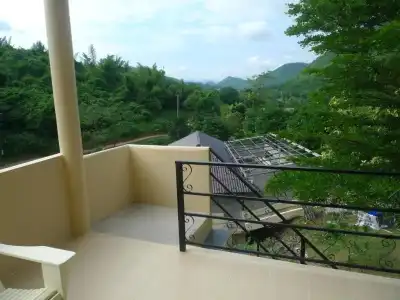 Hi - Scene Resort - 131