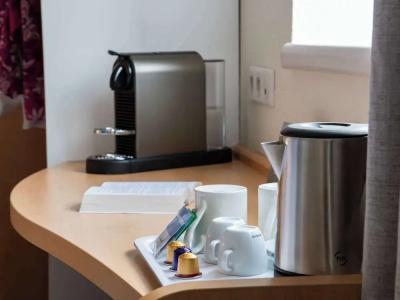 ibis Rennes Centre Gare Sud - 50