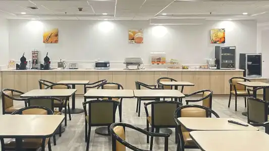 Comfort Inn & Suites Madison East Interstate I-90 - 27