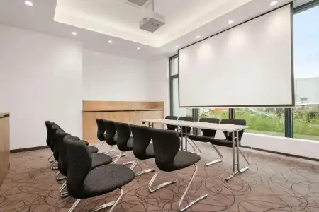Super 8 by Wyndham Munich City North - 7