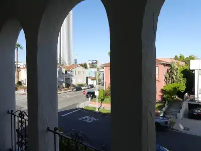 Wilshire Orange - 9