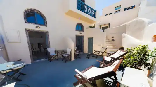 Lotza Studios - 75