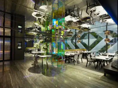 Pullman Singapore Orchard - 11