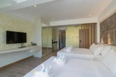 Destination Patong - 98