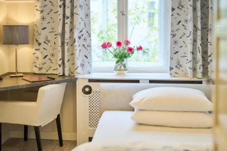 Augusta Am Kurfürstendamm - 70