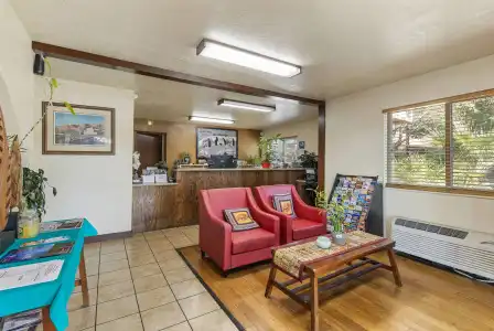 Super 8 by Wyndham St. George UT - 12