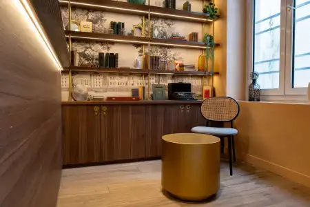 Hôtel Kyriad Paris 10 — Canal Saint Martin-République - 1