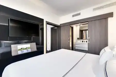 Melia Madrid Serrano - 51