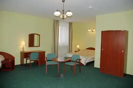 Arkadia - 37