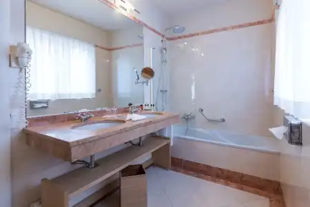 ParkDelta Wellbeing Resort Ascona - 160