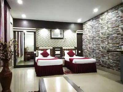 Executive Tower - 14