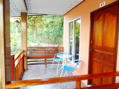 Lanta Riviera Villa Resort - 6