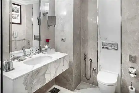Hilton Alexandria Corniche - 85