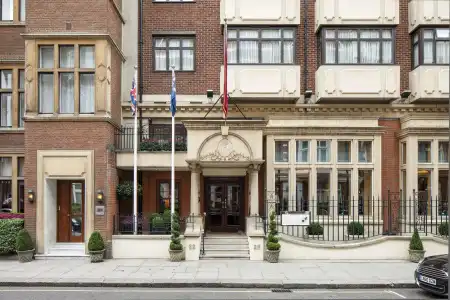 The Capital, Apartments & Townhouse - Small Luxurys of The World - 26
