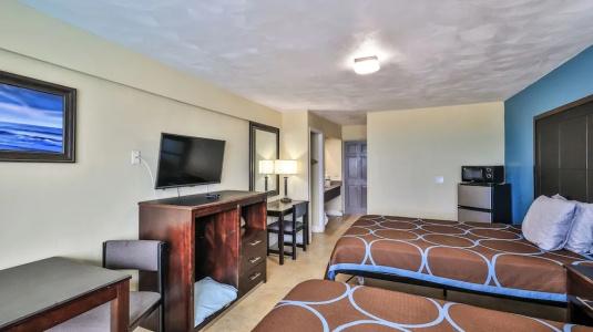 Driftwood Beach Motel - 151