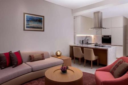  Hilton Dubai Creek & Residences - 2