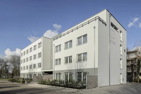 Adoro Aparthotel - 0