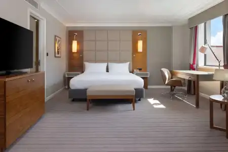 Hilton Cambridge City Centre - 73