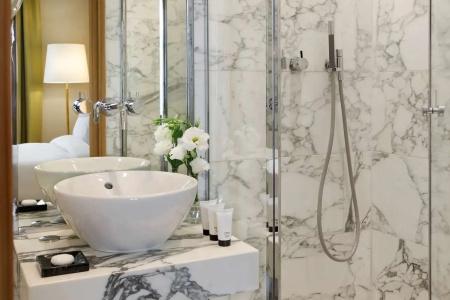 Le Belgrand Paris Champs Elysees, Tapestry by Hilton - 45