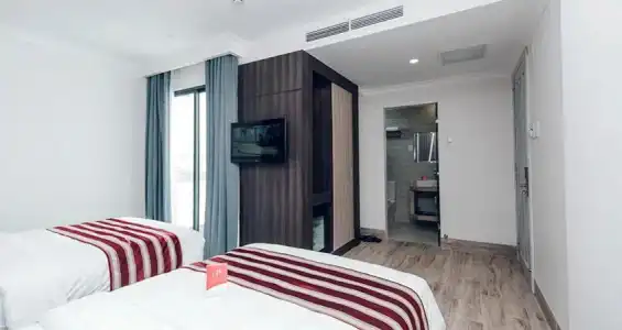 Seven Seas and Apartment - 74